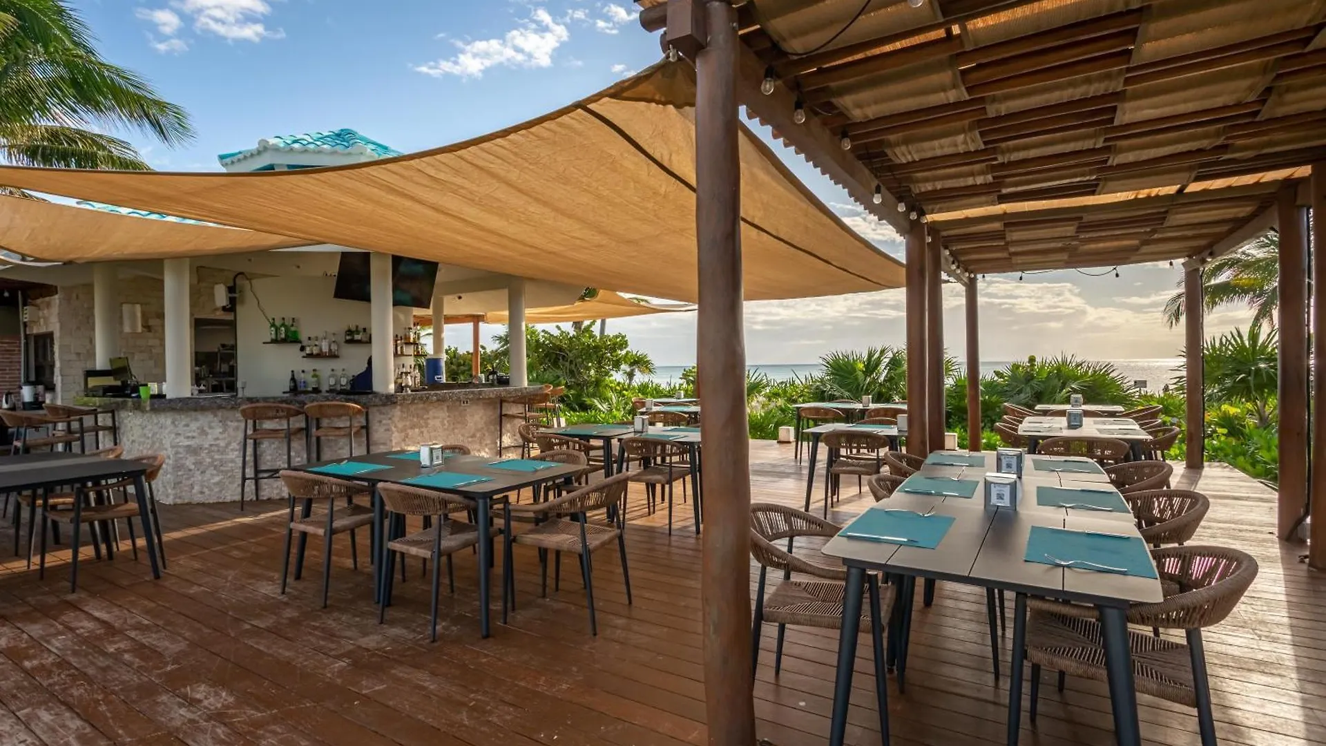 Casa Coral Beach Condo Condo Playa del Carmen