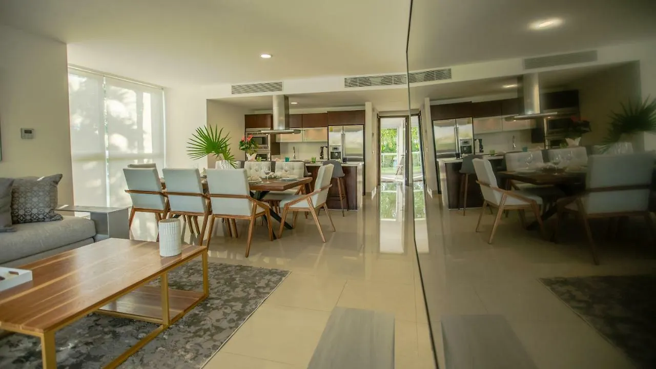 Apartment Casa Coral Beach Condo Condo Playa del Carmen Mexico