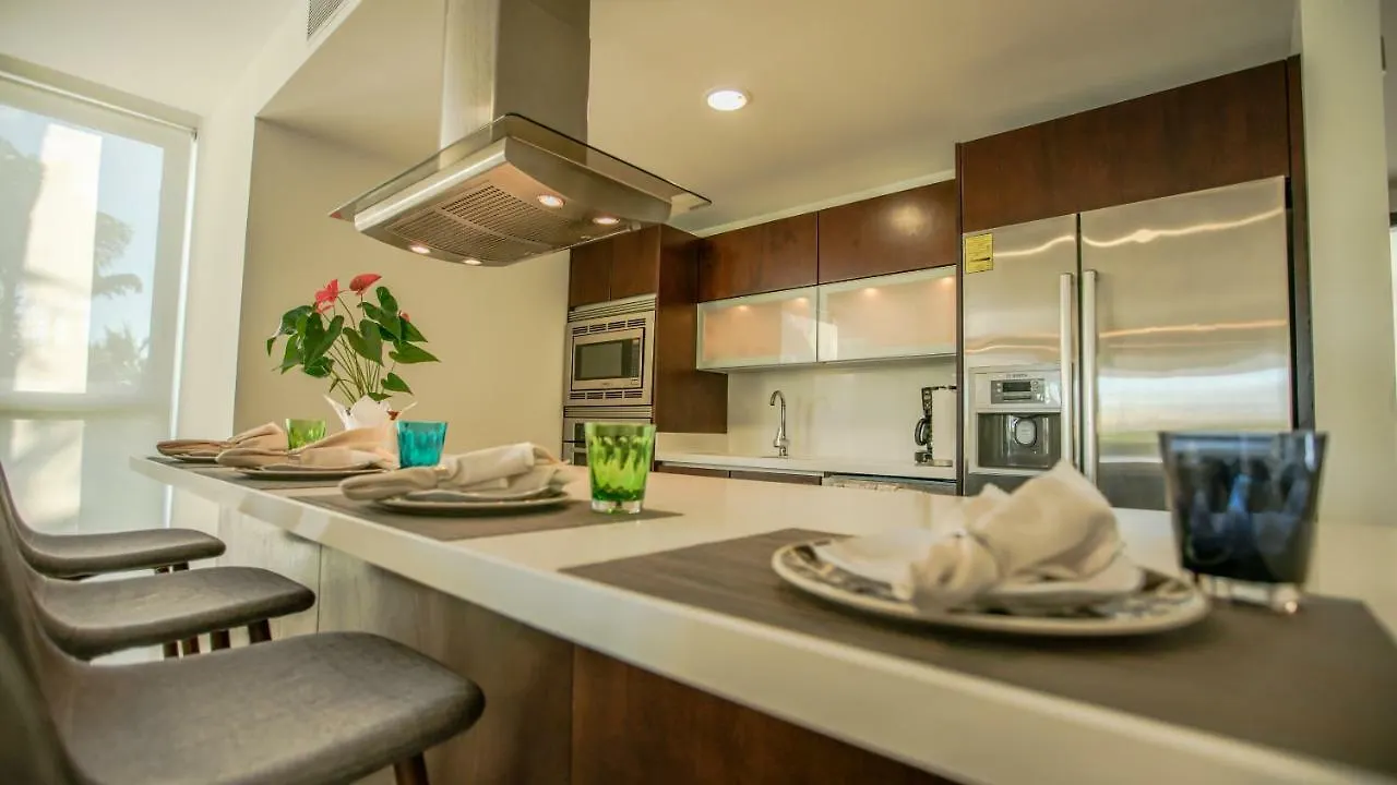 Casa Coral Beach Condo Condo Playa del Carmen